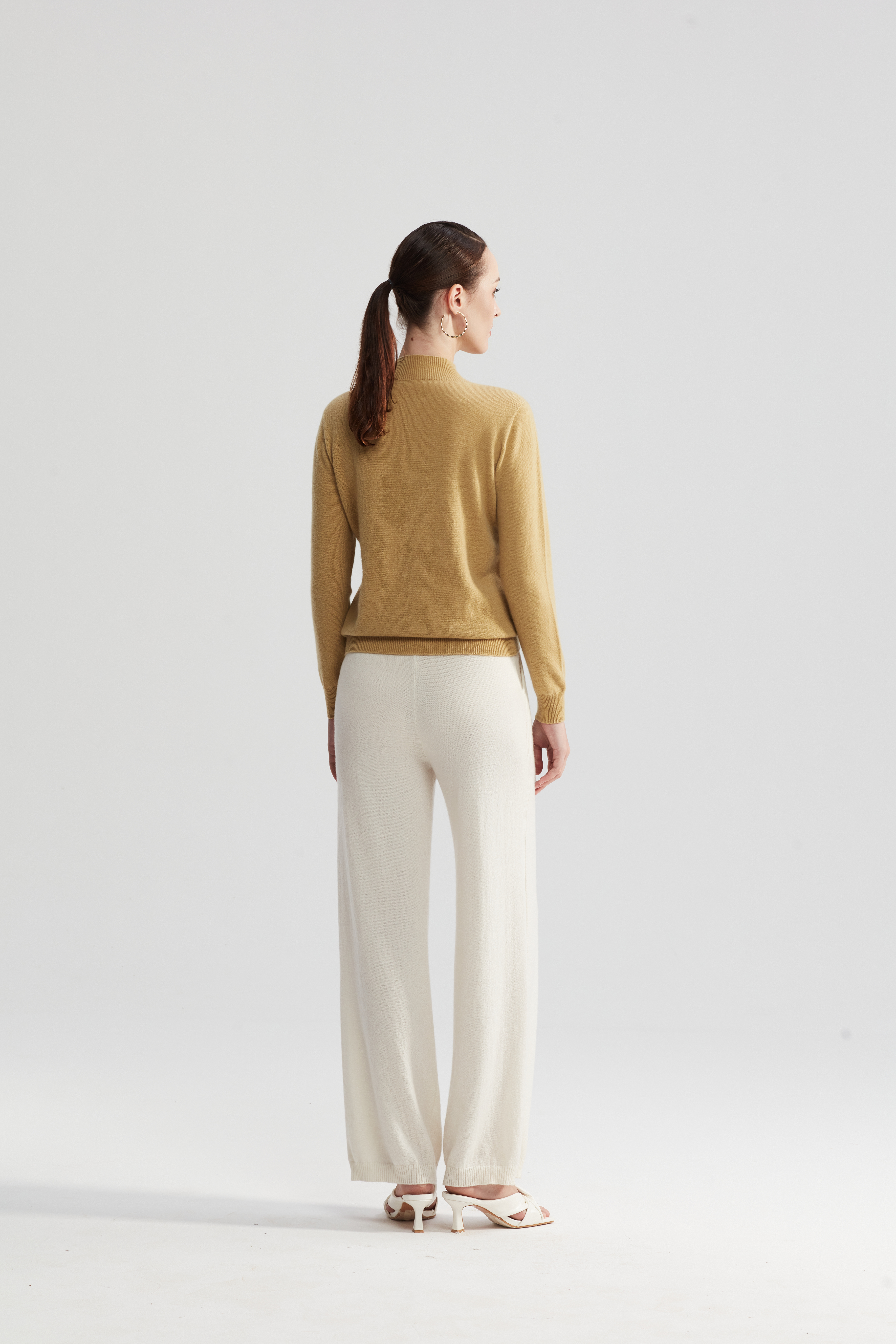 እንከን የለሽ 3D Knit Cashmere Mesh Sweater | የላቀ OEM
