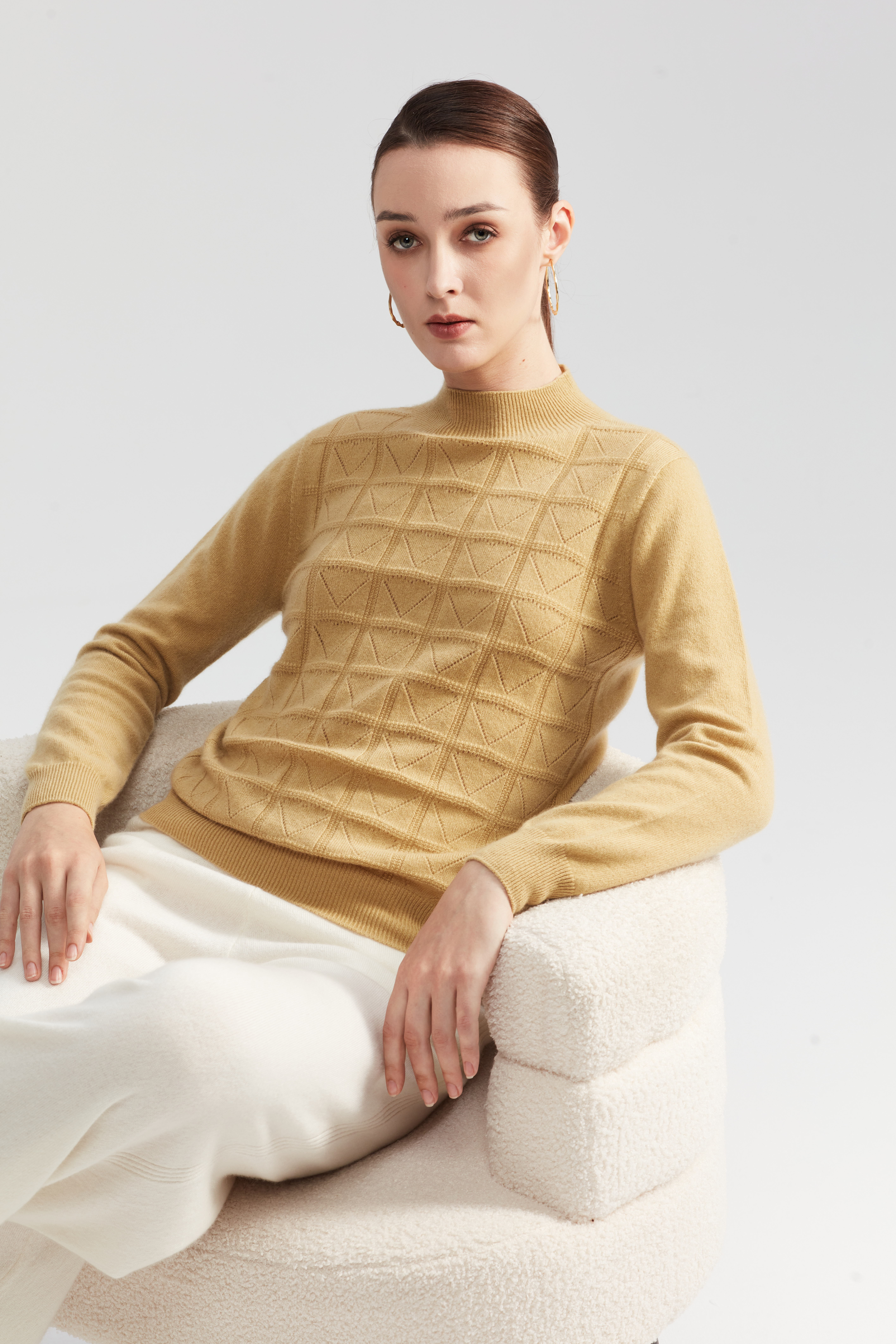 እንከን የለሽ 3D Knit Cashmere Mesh Sweater | የላቀ OEM